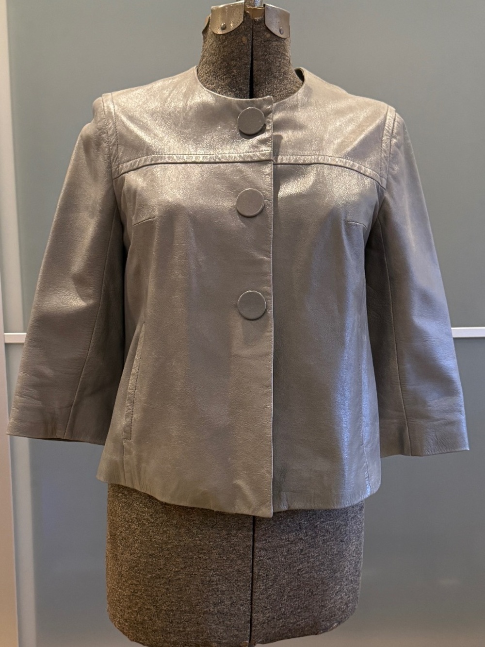 Vince Textured Gray Leather Vintage Style 3/4 Sleeve Swing Jacket - Small